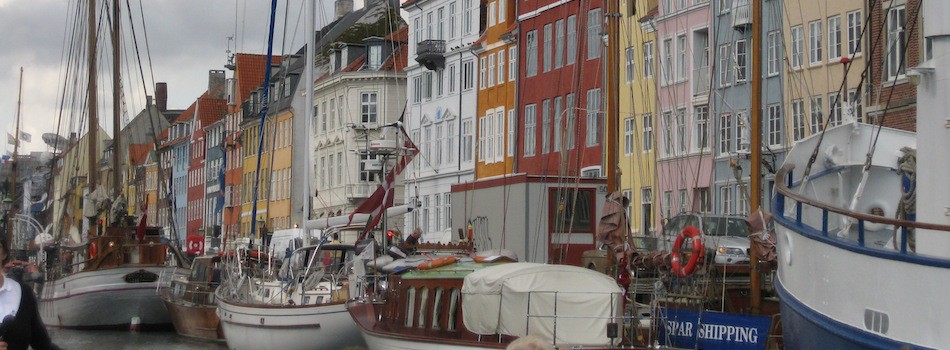 Ships in the old Harbour